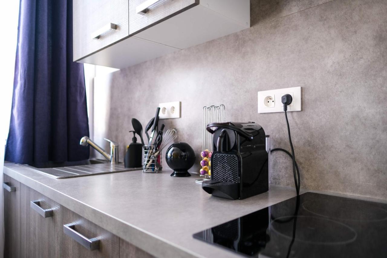 Studio En Plein Centre De Saint-Omer - A 5 Min De La Gare, Parking Gratuit المظهر الخارجي الصورة
