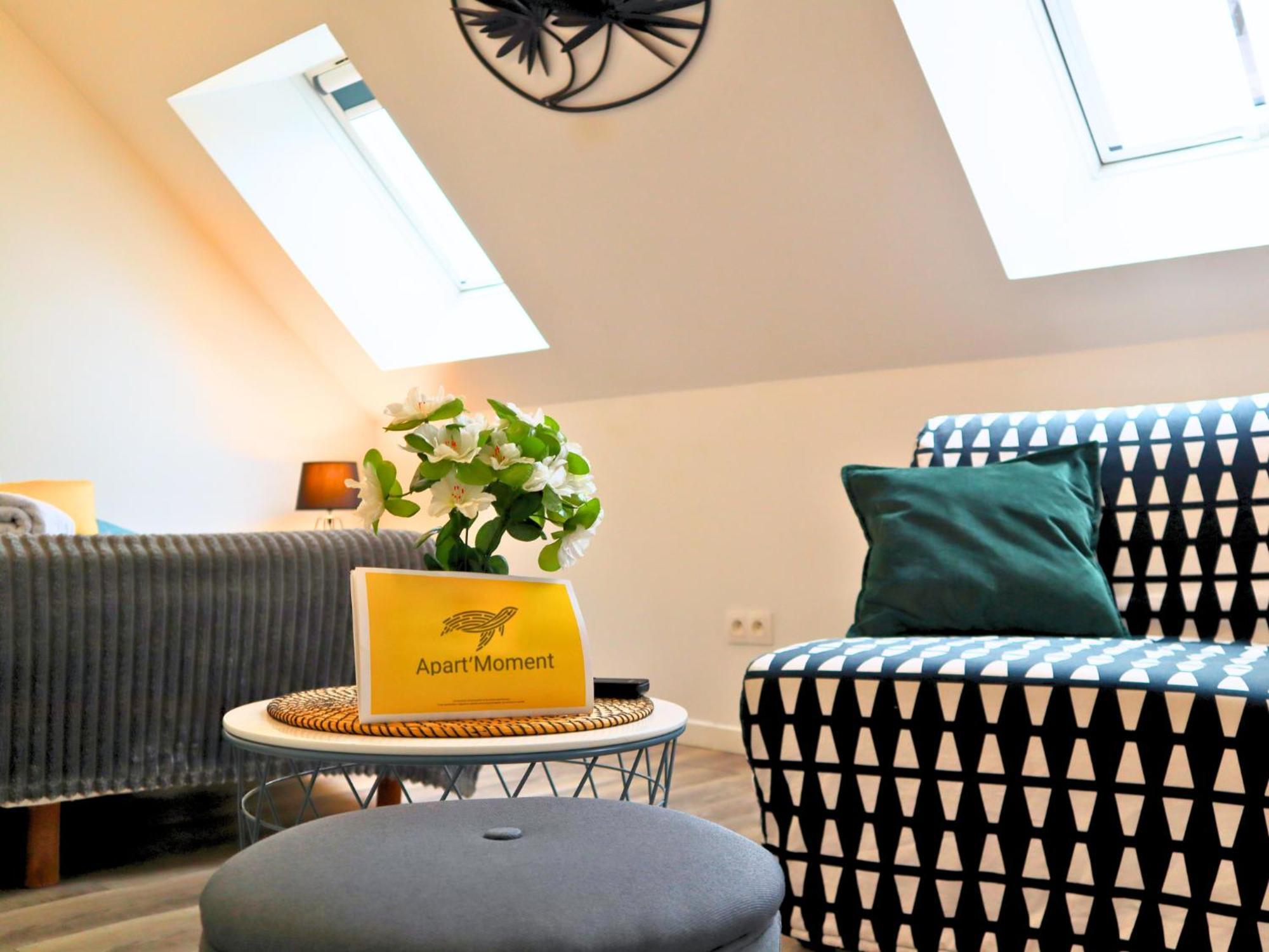 Studio En Plein Centre De Saint-Omer - A 5 Min De La Gare, Parking Gratuit سانت-أومير المظهر الخارجي الصورة