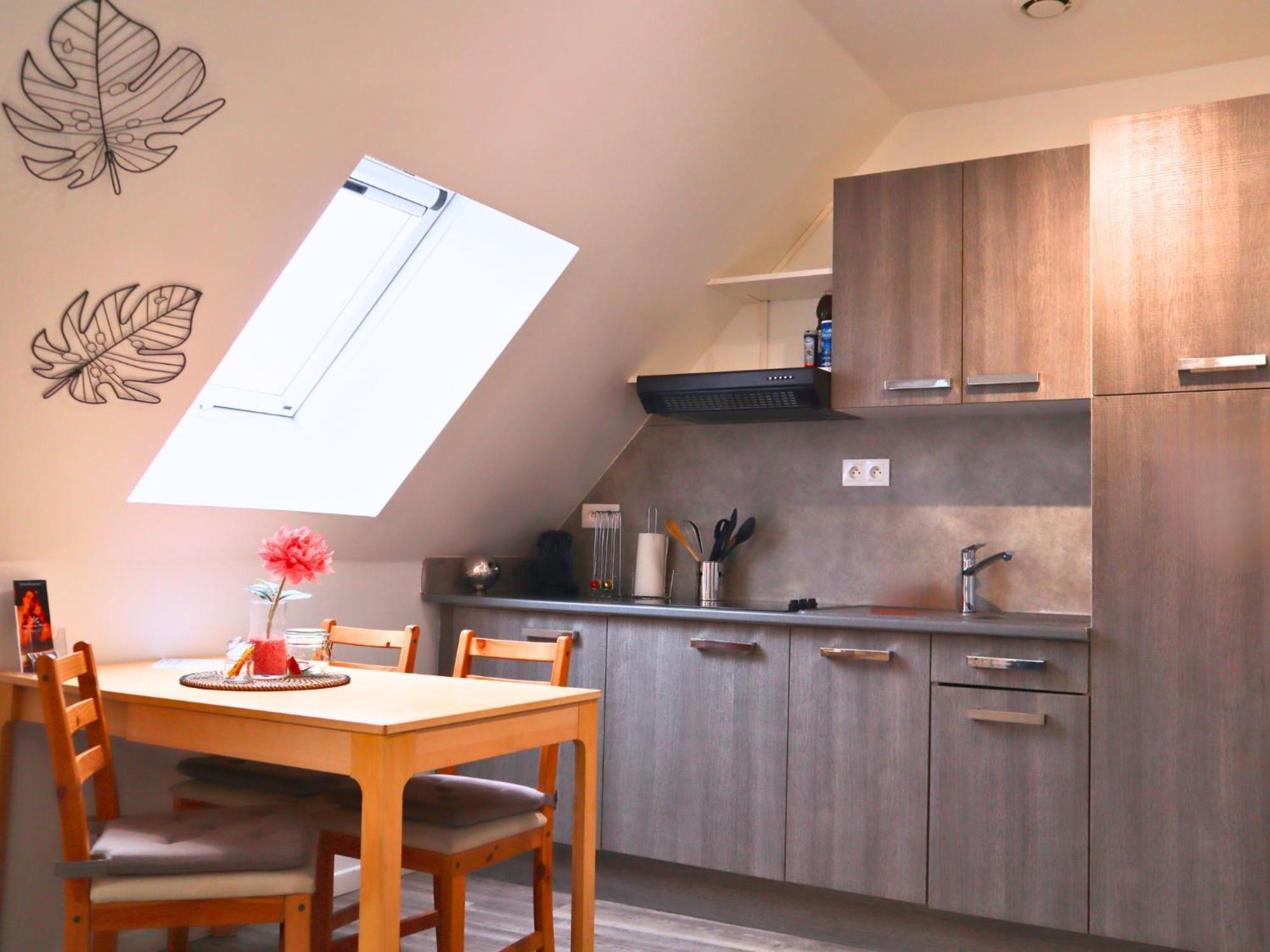 Studio En Plein Centre De Saint-Omer - A 5 Min De La Gare, Parking Gratuit سانت-أومير المظهر الخارجي الصورة