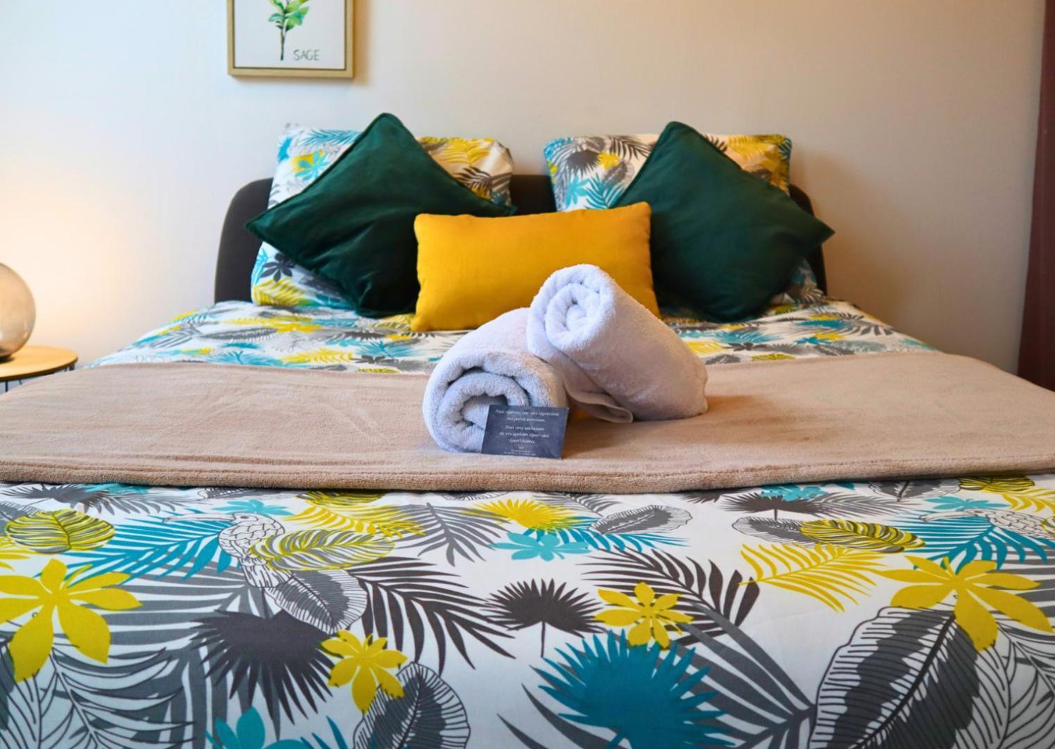 Studio En Plein Centre De Saint-Omer - A 5 Min De La Gare, Parking Gratuit سانت-أومير المظهر الخارجي الصورة